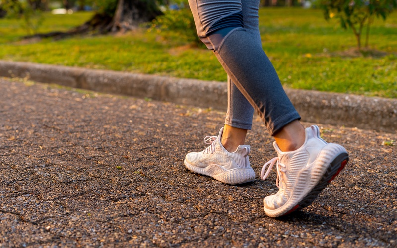 How Walking Can Help Chronic Pain